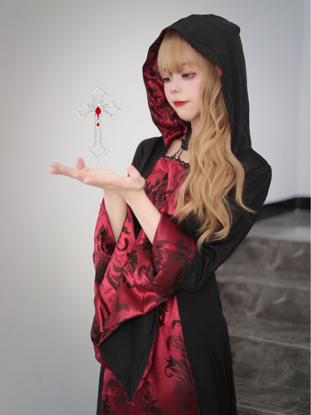 Naotstore - Halloween Cape Vampire Cosplay Costume
