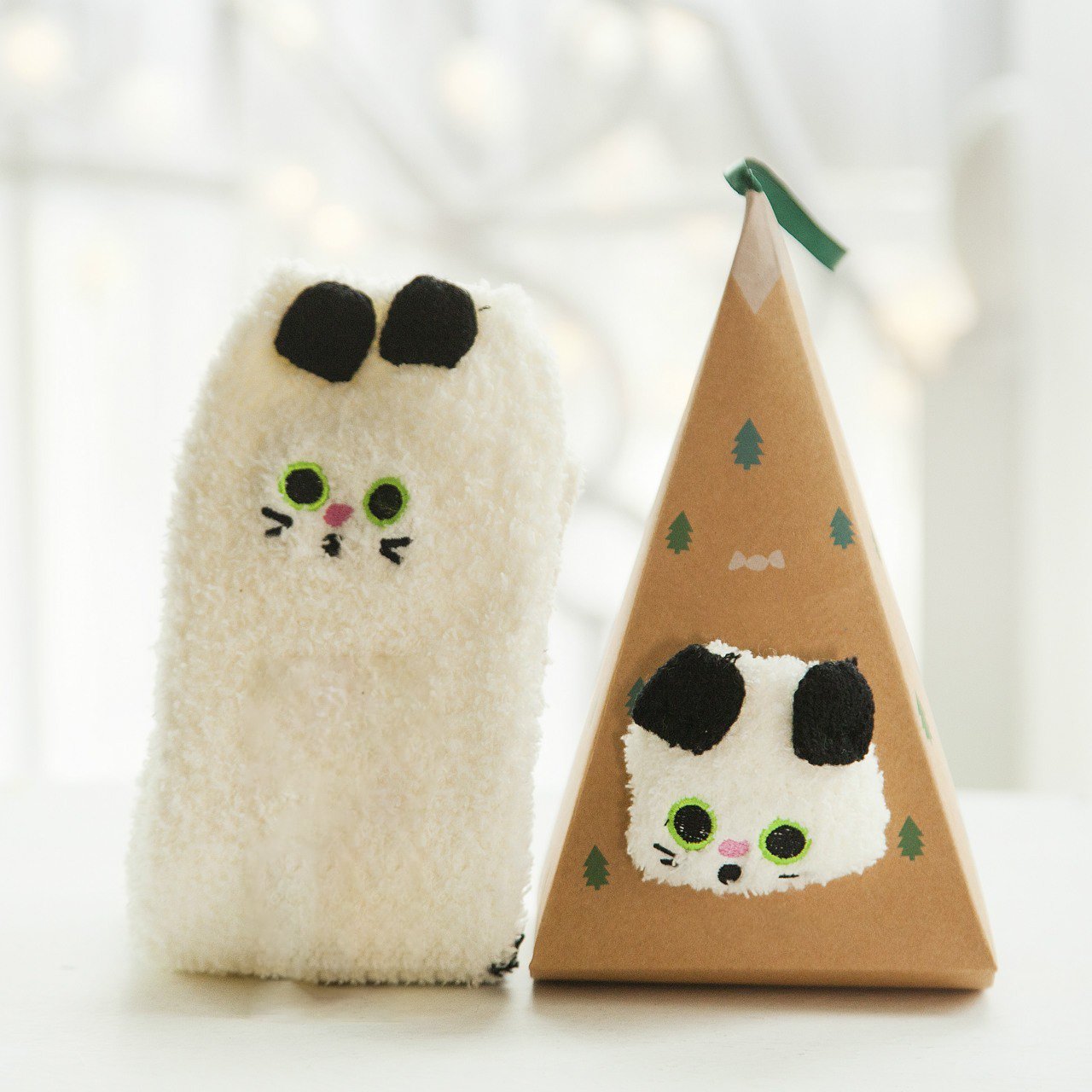 Naotstore - Cute Christmas Style Thickened Warm Socks