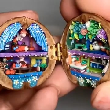 Naotstore - Handmade Walnut Shell Doll House-mini library, tiny World inside walnuts