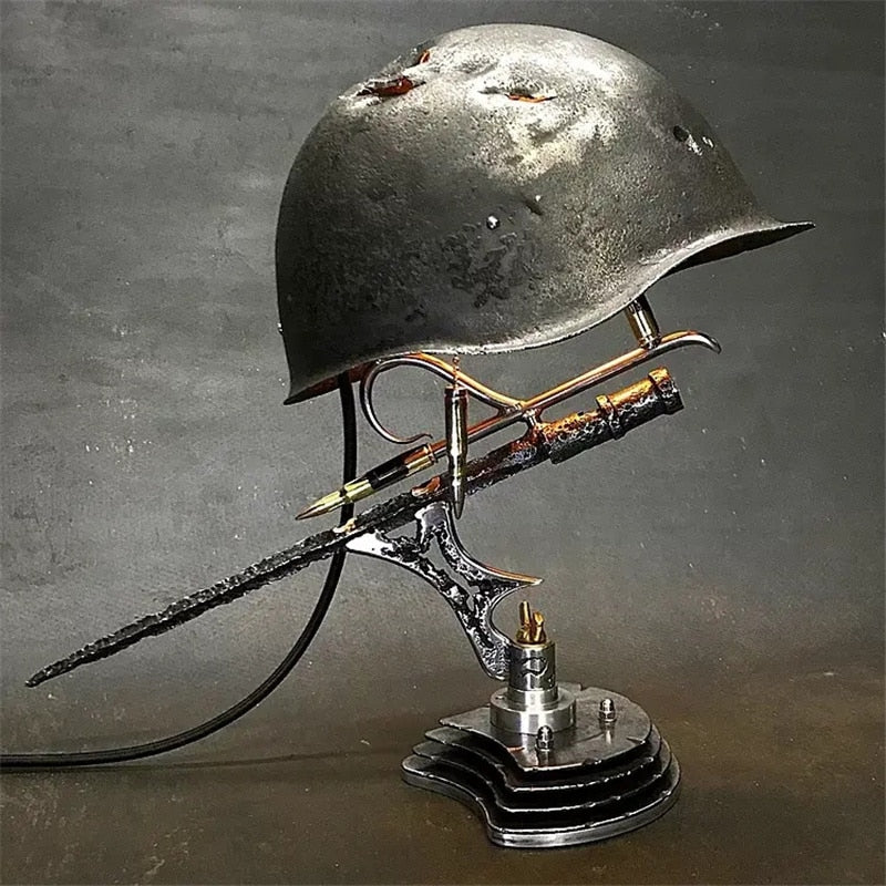 Naotstore - War Relic Lamp