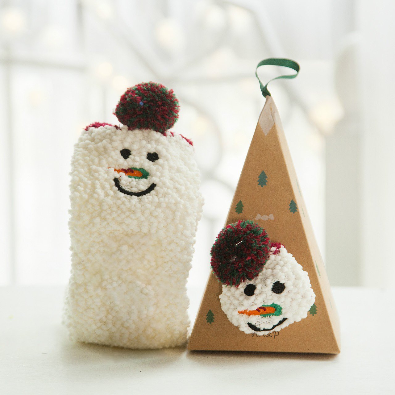 Naotstore - Cute Christmas Style Thickened Warm Socks