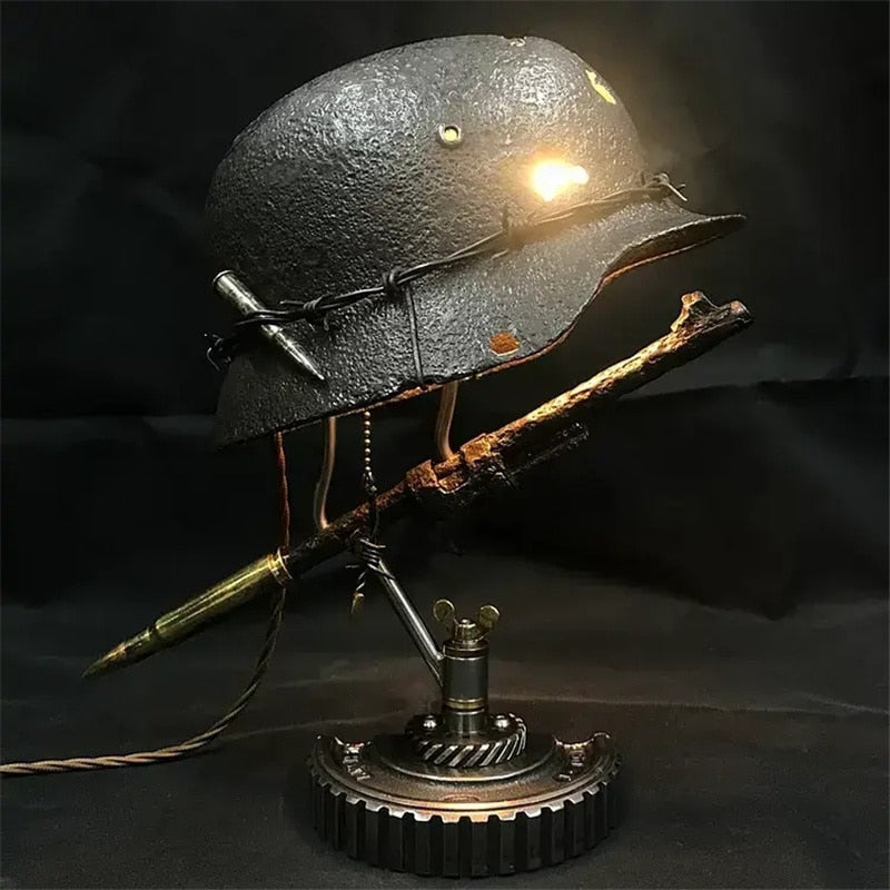 Naotstore - War Relic Lamp