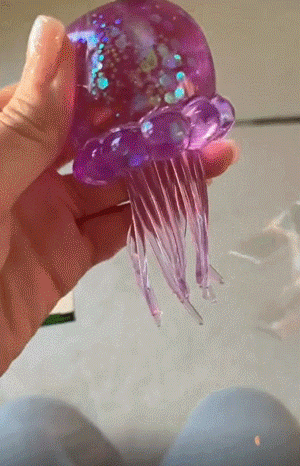 💫🐙Hot Selling Item 🐙 Adorable Sparkling Jellyfish Toy