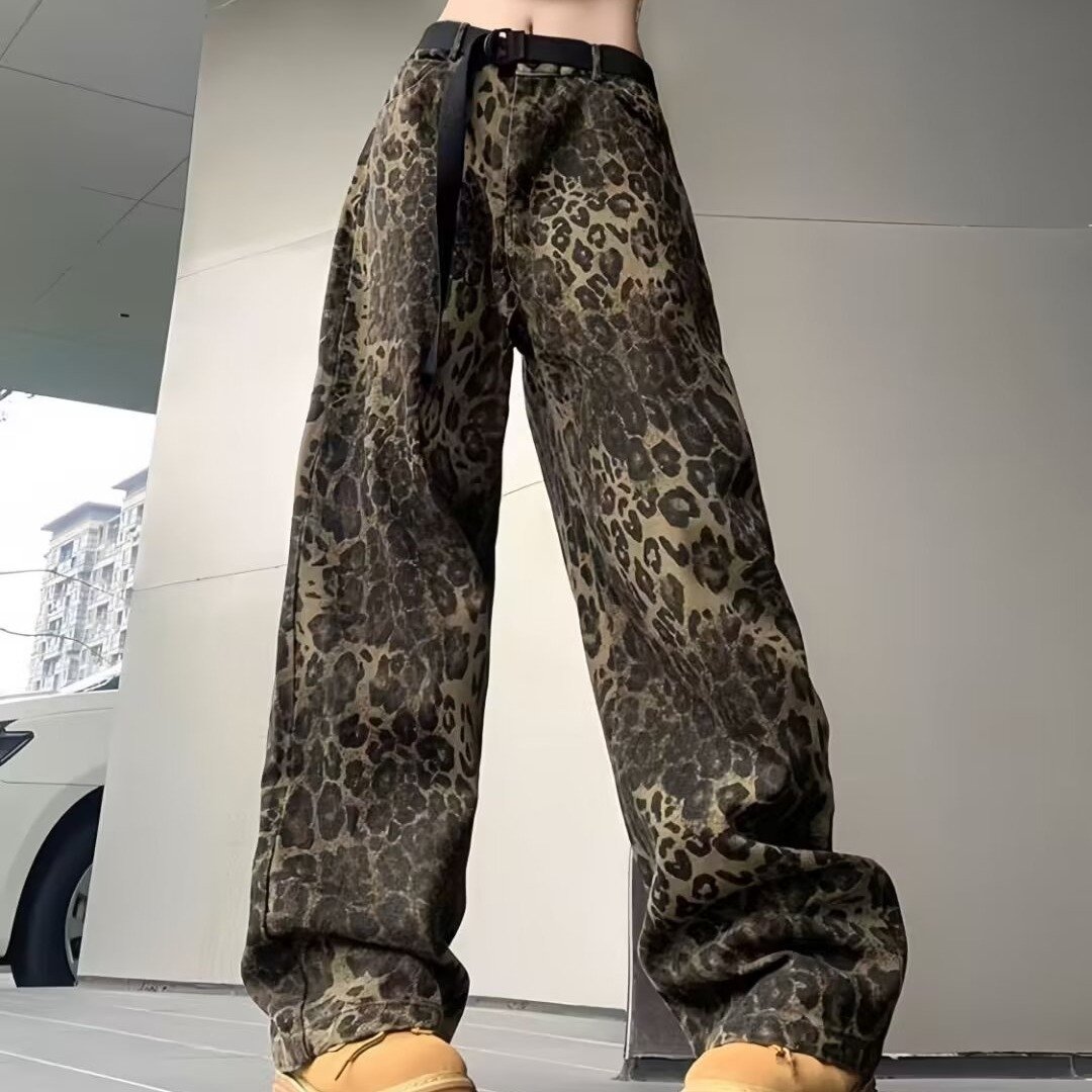 Naotstore - Viral Leopard Print Jeans