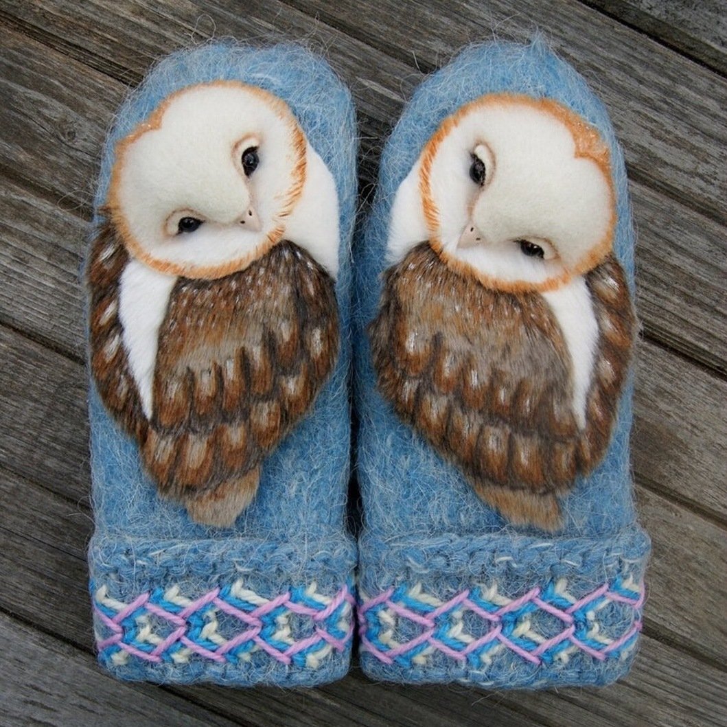 Naotstore - Hand Knitted Wool Nordic Mittens with Owls