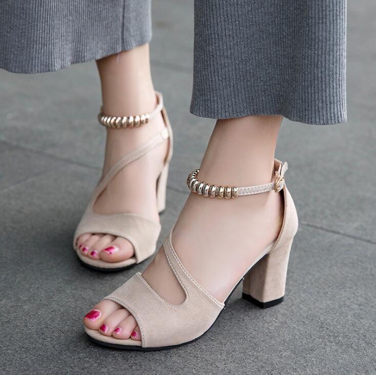 Naotstore - Comfortable Elegant Low Chunky Heel Shoes