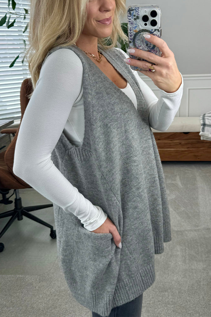 Naotstore - Cozy Pocket Sweater Vest