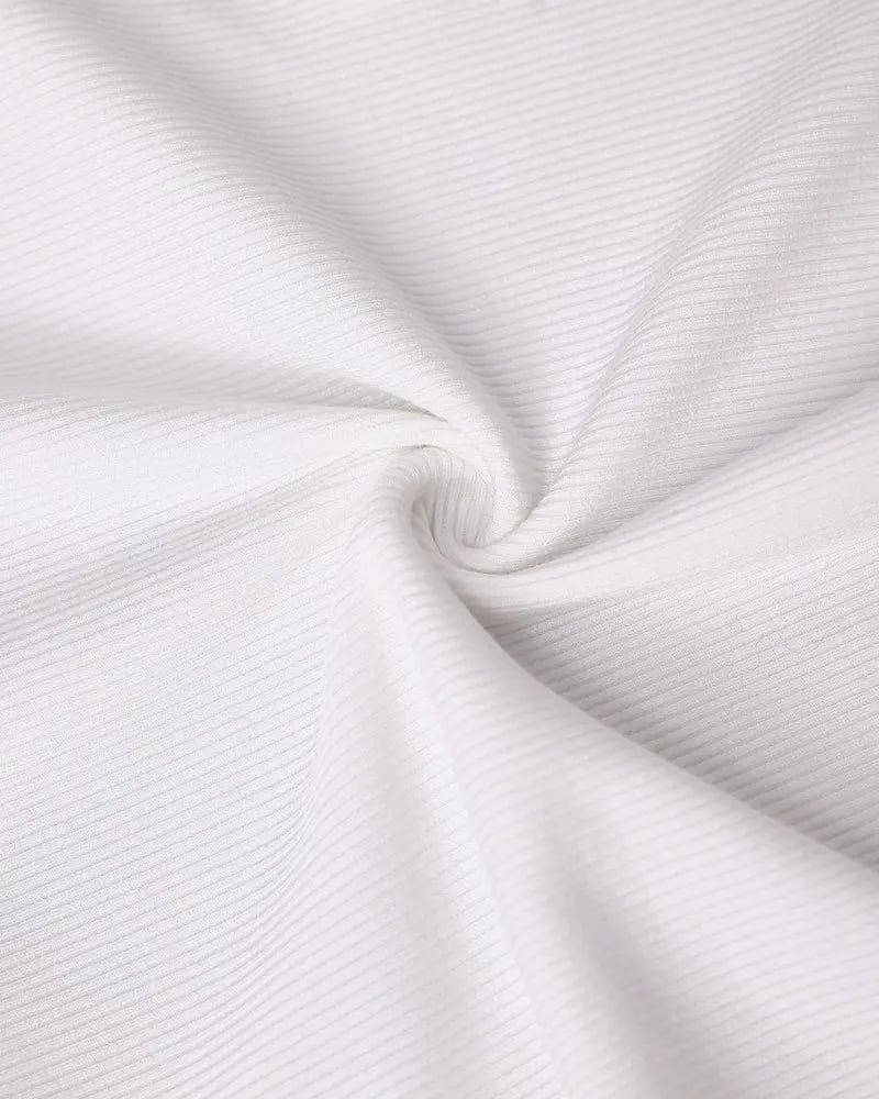 Naotstore - Round Neck Ribbed Tank Top With Built-in Bra