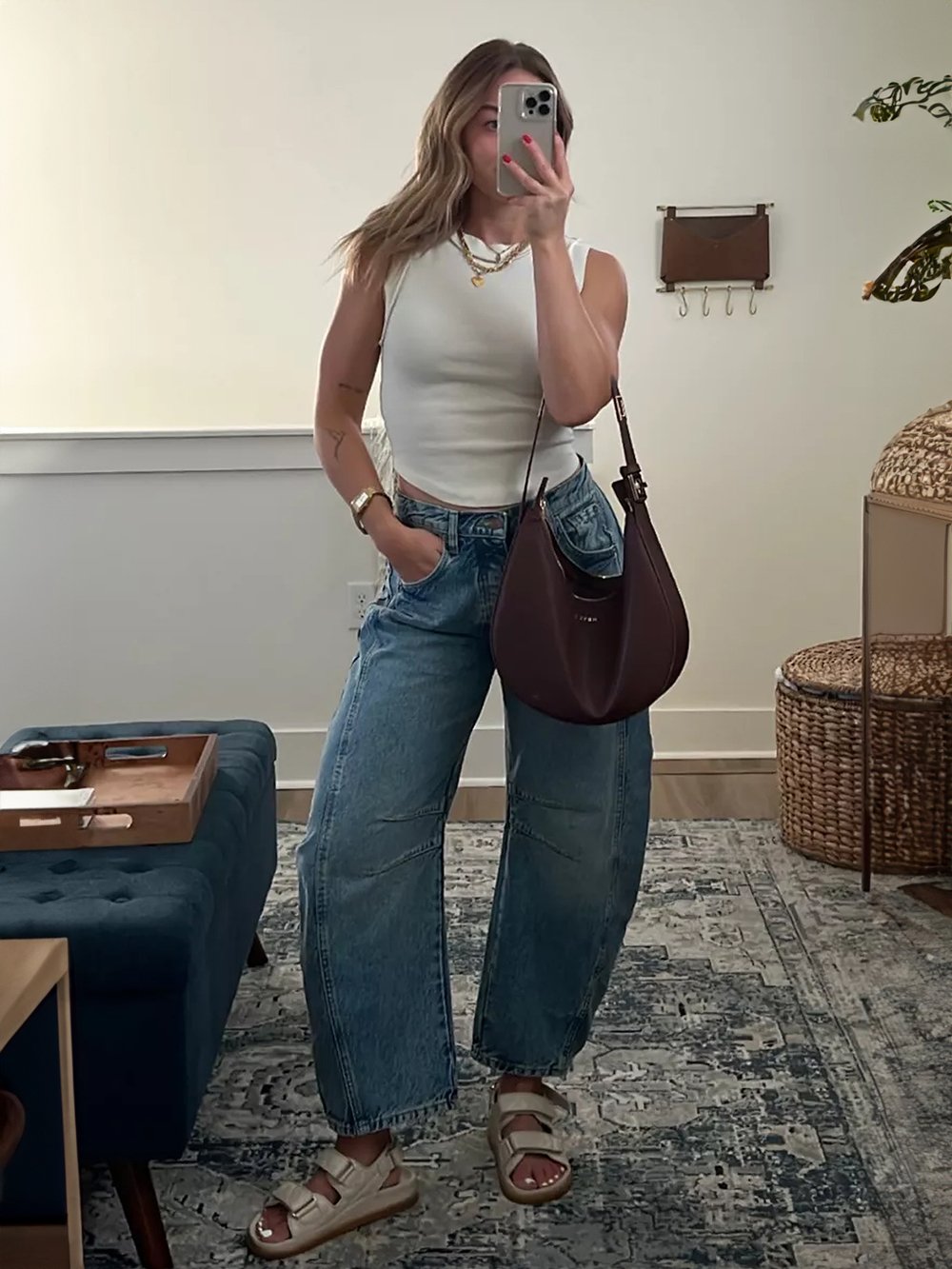 Naotstore - Mid-Rise Barrel Jeans