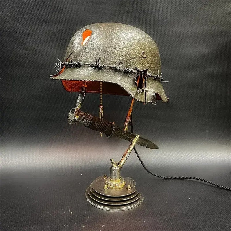 Naotstore - War Relic Lamp