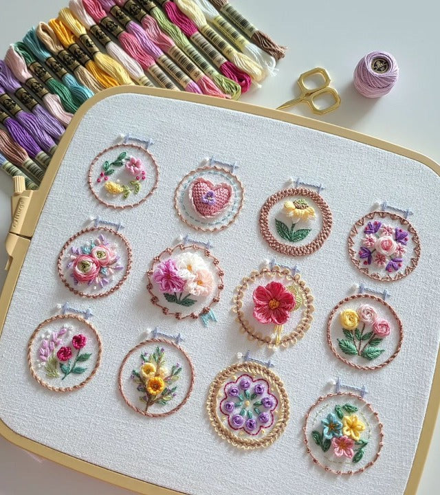 Naotstore - Small Flower Frame Embroidery Kit