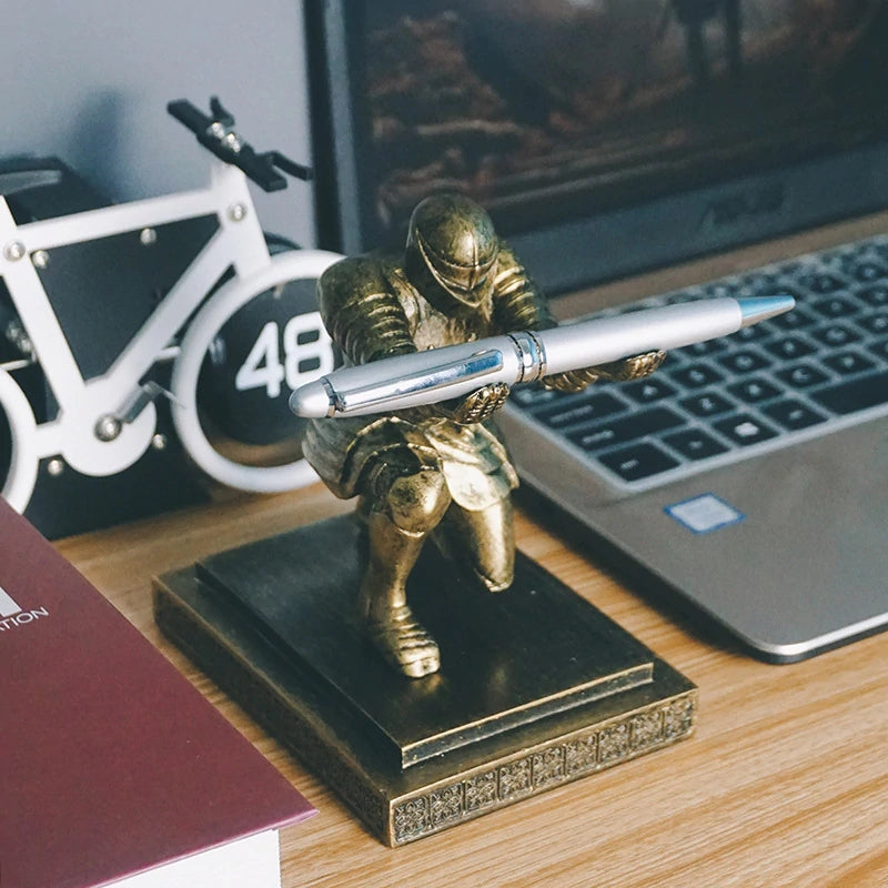 Naotstore - knight pen holder