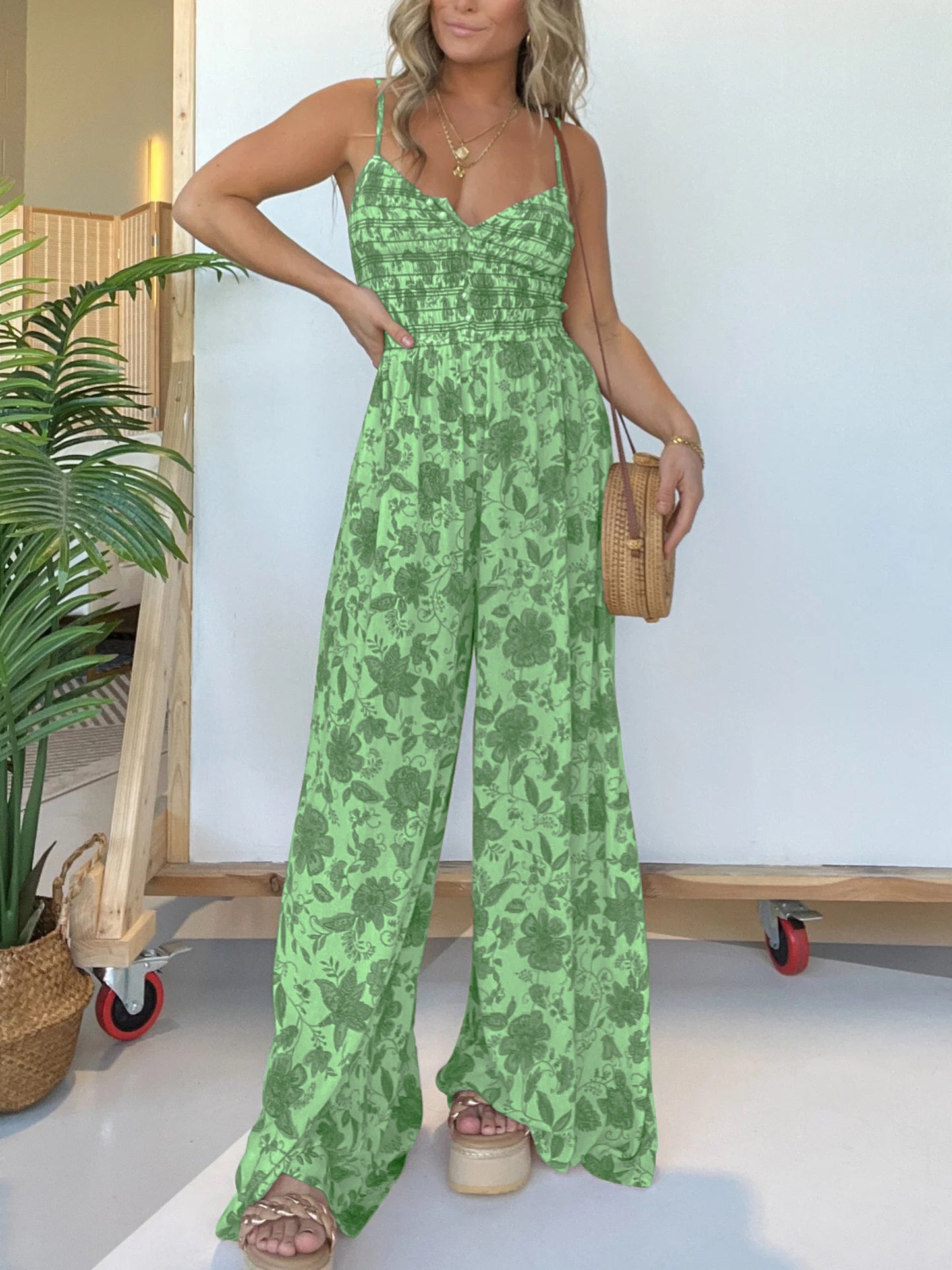 ✨This week's special price is $34.99💗Floral Suspender Wide-leg Jumpsuit