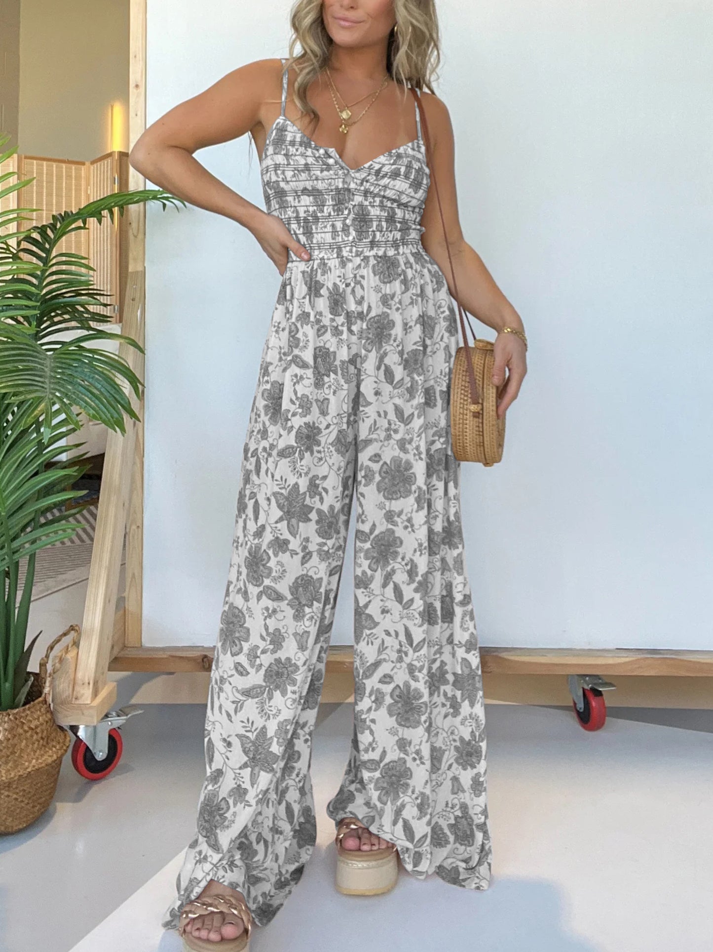 ✨This week's special price is $34.99💗Floral Suspender Wide-leg Jumpsuit