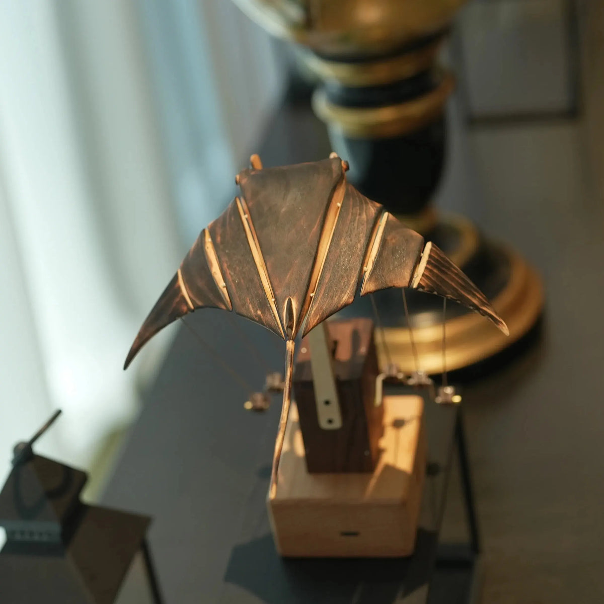 Upgraded Handmade Wooden Electric Bionic Manta Ray Ornament