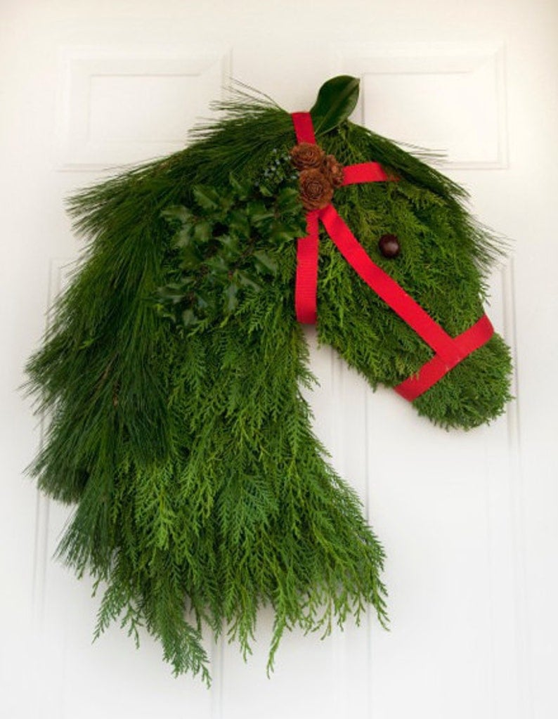 Naotstore - Winter Wreath Farmhouses Horse Head Christmas Wreath