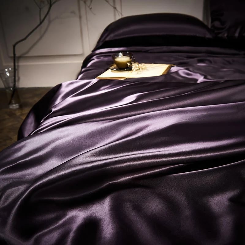 Luxury 25 momme pure mulberry silk four-piece bedding set