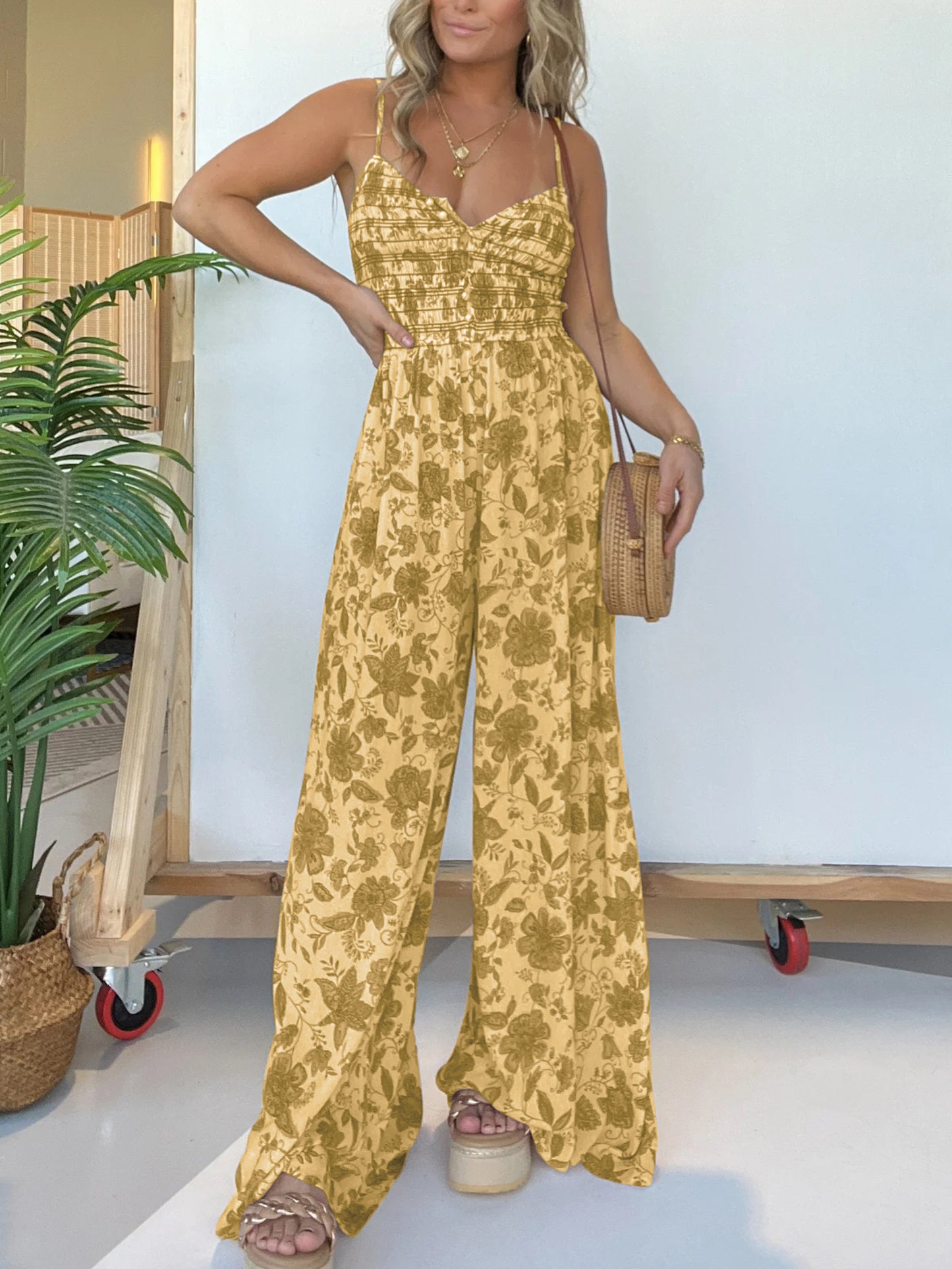 ✨This week's special price is $34.99💗Floral Suspender Wide-leg Jumpsuit
